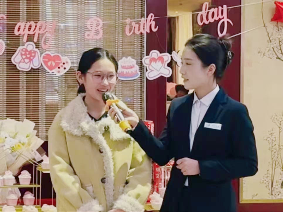 人生第一次，主持夢的初次綻放